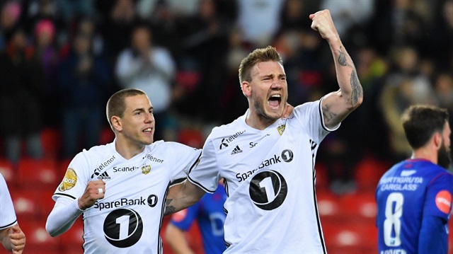 Benndner bu sezon Rosenborg formasıyla çıktığı 12 maçta 4 gol 1 asist kaydetti.
