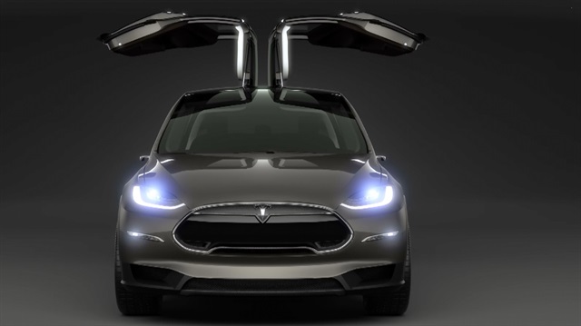 Tesla'nın ürettiği SUV modeli Model X 