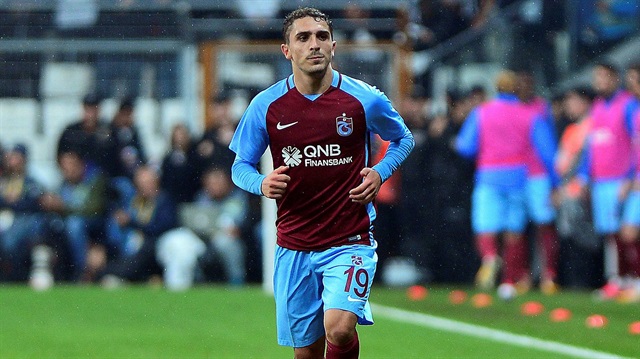 Abdülkadir Ömür, Trabzonspor alt yapısında yetişti.