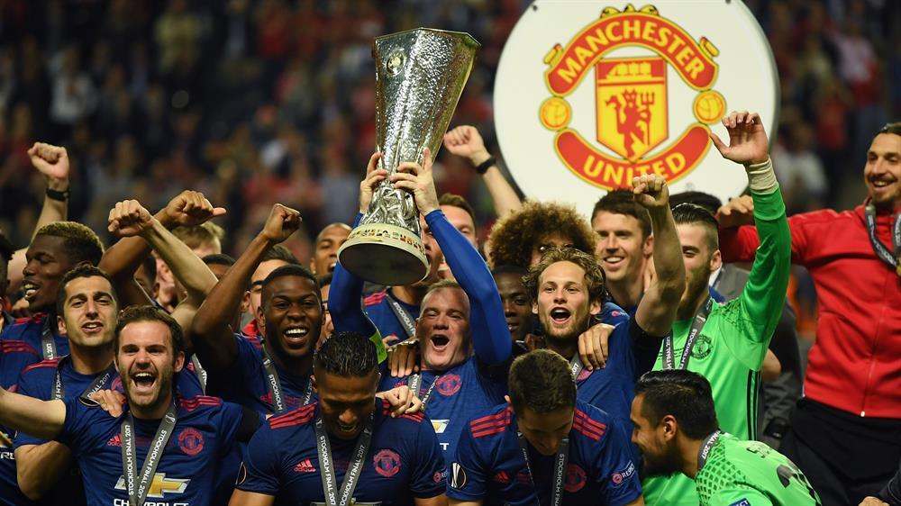 Manchester United tarihindeki ilk UEFA Avrupa Ligi kupasını kazandı.