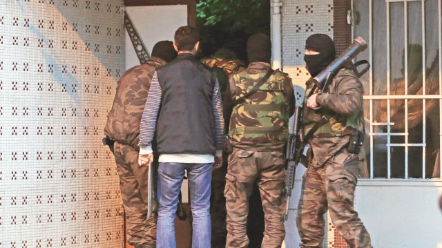 Ankara'daki baskında eylem hazırlığındaki 5 DEAŞ'lı yakalandı.