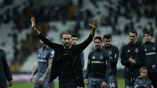 Cenk Tosun, Osmanlıspor'la oynanan Türkiye Kupası'ndan sonra Vodafone Park'ta 3'lü çektirmişti.