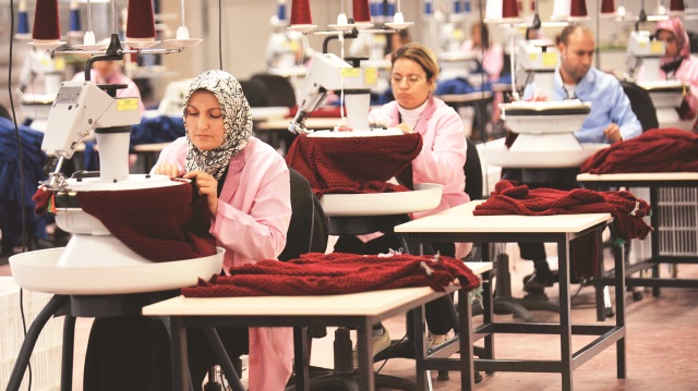 Tekstil ve konfeksiyon sektörünün ihracat performansı memnuniyet verici.