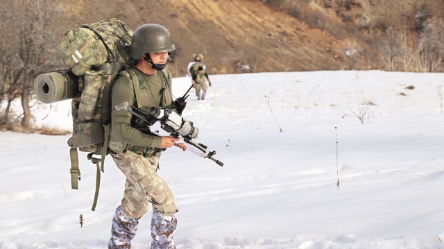 Güvenlik güçleri özellikle Hakkari’nin Çukurca ve Şemdinli, Ağrı’nın Doğubayazıt ilçeleri ile Şırnak merkez, Beytüşşaebap ile Faraşin, Bestler-Dereler bölgesi, Tunceli merkez, Bali Deresi bölgesi, Batman Sason, Bingöl merkez, Erzincan, Muş’un Şenyayla bölgesi ve Bitlis’te çok sayıda operasyon düzenledi.