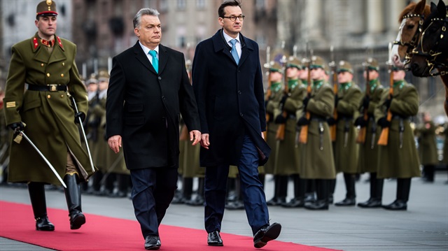 Macaristan Başbakanı Viktor Orban, Polonya Başbakanı Mateusz Morawiecki ile bir araya geldi.