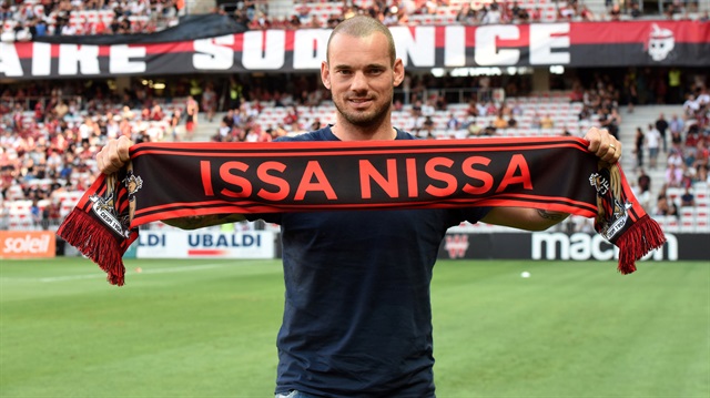 Fransa Lig 1 takımlarından Nice'te beklentileri karşılayamayan Wesley Sneijder, devre arası transfer döneminde takımdan ayrılmaya karar verdi.