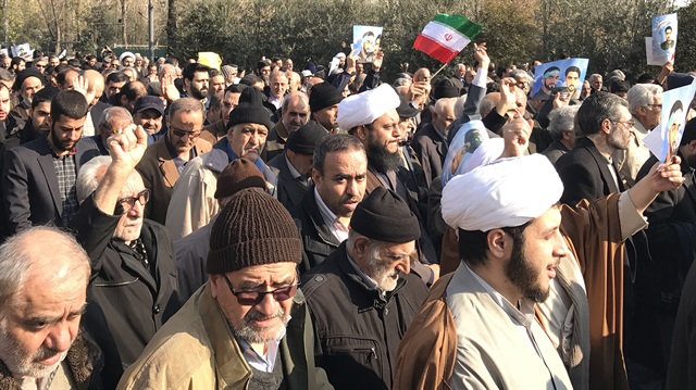 İran'da hükümeti destekleyen gösteriler düzenlendi... 