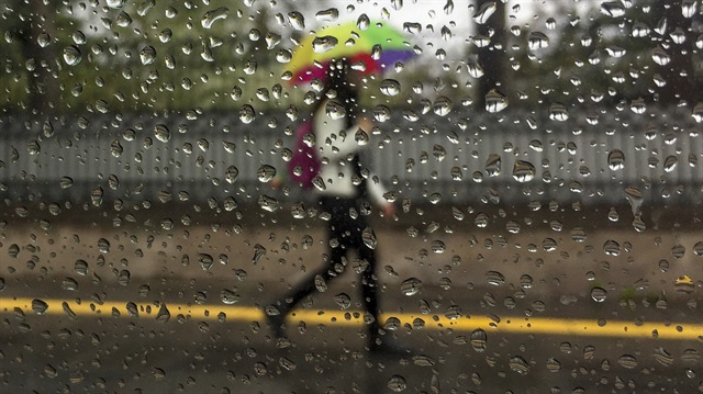 Meteorolojiden bazı illere sağanak yağış uyarısı yapıldı. 