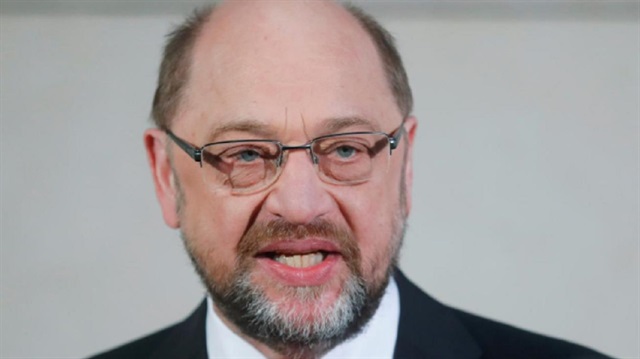 Social Democratic Party (SPD) leader Martin Schulz delivers a speech before exploratory talks about forming a new coalition government at the SPD headquarters in Berlin, Germany,