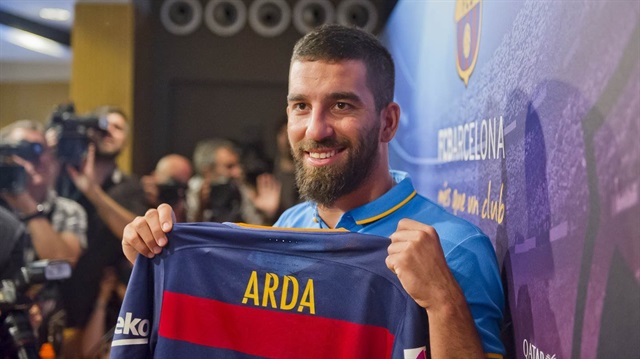 Arda Turan, Barcelona'da fazla forma şansı bulamadığı için takımdan ayrılmak istiyor. 