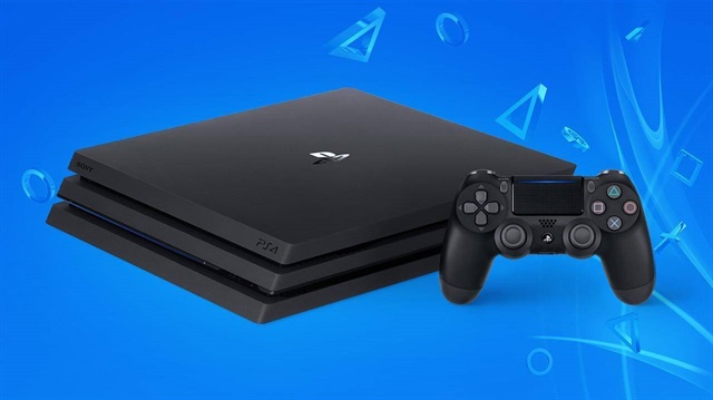 Yine, yeni, yeniden: BİM'den PlayStation 4 Slim ve FIFA 2018 için önemli fırsat!
