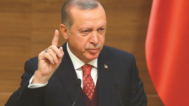 Cumhurbaşkanı Erdoğan’ın dün AK Parti Genel Merkezi’nde 14 ilden 43 milletvekili ile biraraya geldi. 