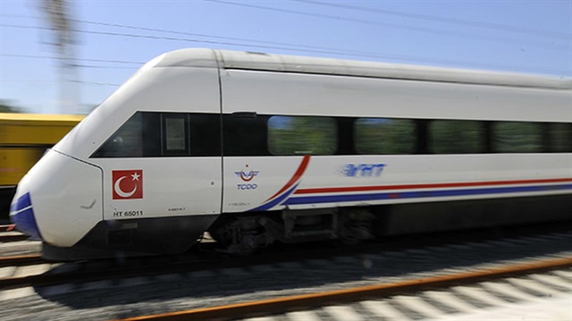 İzmir-Ankara Yüksek Hızlı Treni'nin açılış tarihini açıkladı