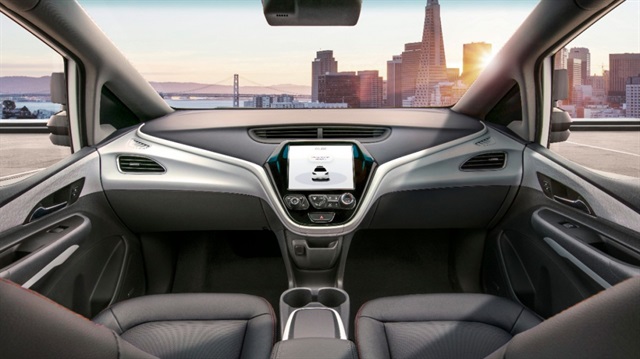 General Motors, direksiyon ve pedalı olmayan elektrikli otomobil üretmeye hazırlanıyor