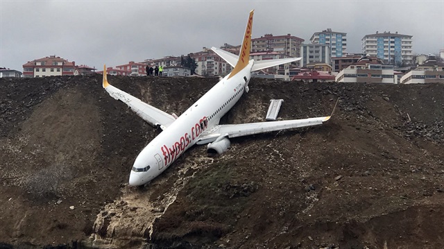 Trabzon Havalimanı'nda uçak pistten çıkmıştı.