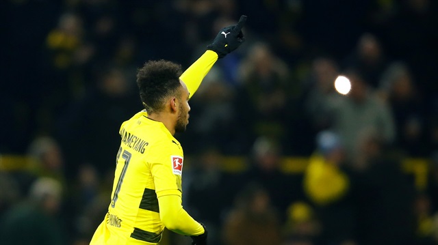 Aubameyang, Borussia Dortmund formasıyla bu sezon 23 maçta 21 gol attı.