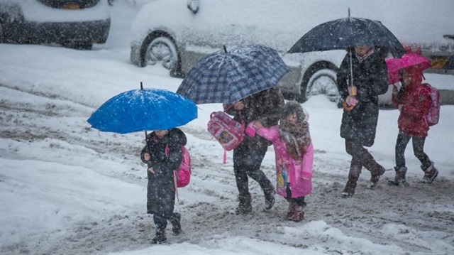 ABD’de olumsuz hava koşulları nedeniyle okullar tatil edildi