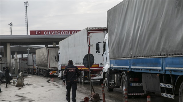 20 شاحنة تركية إلى إدلب السورية