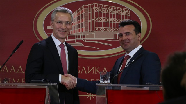 NATO Genel Sekreteri Jens Stoltenberg ve Makedonya Başbakanı Zoran Zaev