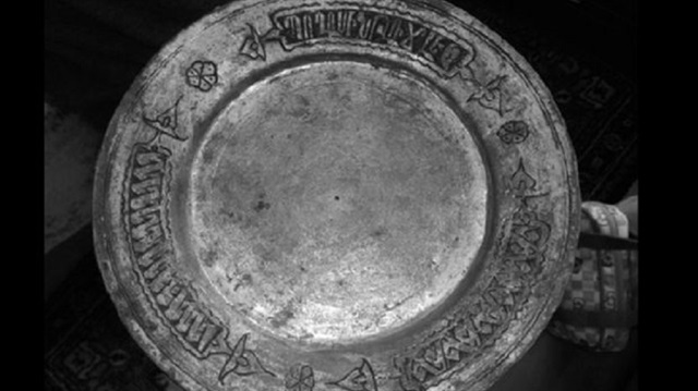 İstanbul’daki Ermenileri Patriklikane'sine verilen 332 yıllık tabak. 