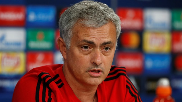 Manchester United'ın Portekizli çalıştırıcısı Jose Mourinho, geçtiğimiz yıl Avrupa Ligi kupasını kazanmıştı.