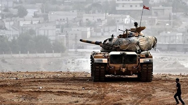 المدفعية التركية تستهدف المواقع العسكري لـ "ب ي د" في عفرين