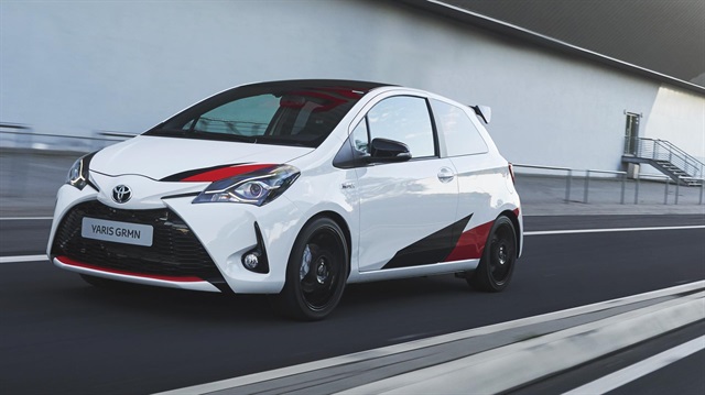 Toyota, sadece 400 adet ürettiği yeni modeli Yaris GRMN'yi tanıttı