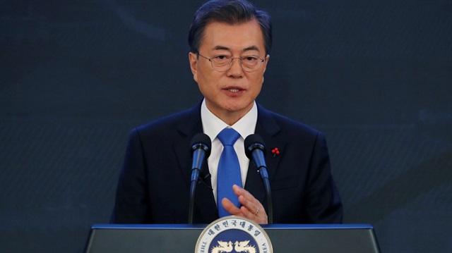 South Korean President Moon Jae-in delivers a speech during his New Year news conference at the Presidential Blue House in Seoul, South Korea, January 10, 2018. REUTERS/Kim Hong-Ji