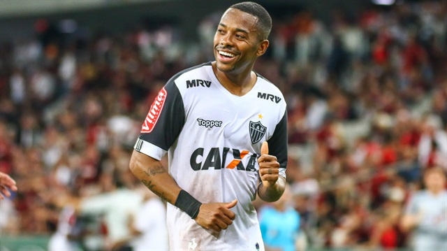 33 yaşındaki Robinho son olarak Atletico Mineiro forması giymişti.