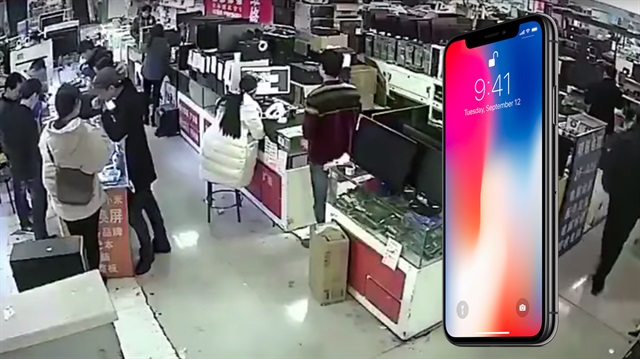 Çin'de bir adam iPhone X'u ısırınca cihaz patladı. 