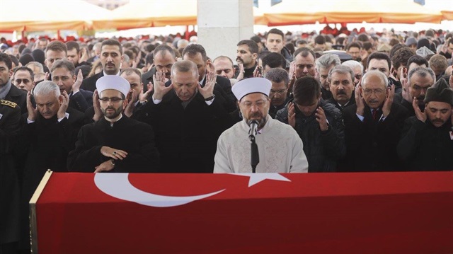 أردوغان يشارك في تشييع أول جندي تركي منذ بدء عملية غصن الزيتون