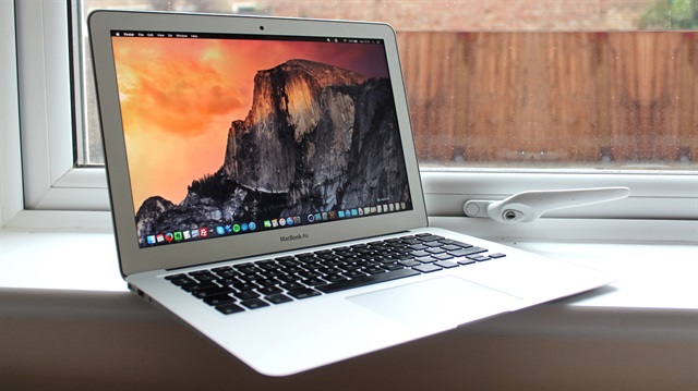 Apple, Macbook Air devrini kapatmaya hazırlanıyor!