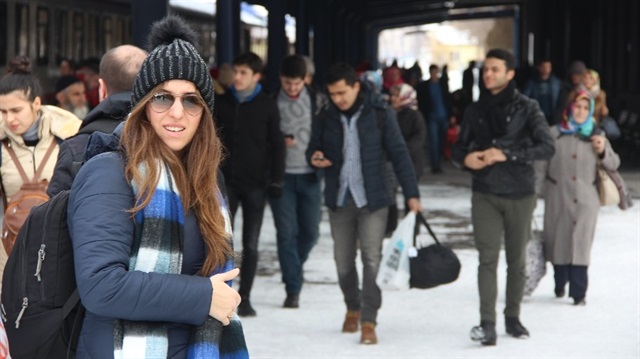 Ankara ile Kars arasında sefer yapan trende yoğunluk yarıyıl tatili ile iki katına çıktı.