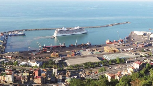 ​Trabzon Limanı'nın halka arzına gelen rekor talep, diğer şirketler için de moral ve teşvik edici oldu. 