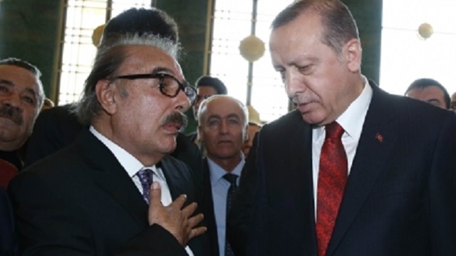 Ferdi Tayfur, Cumhurbaşkanı Erdoğan'ın vefalı olduğundan bahsederek, yapılan iyiliği hiçbir zaman unutmadığını söyledi.