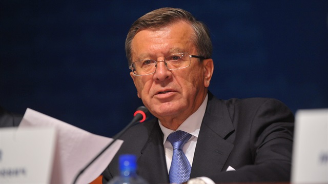  Gazprom Yönetim Kurulu Başkanı Viktor Zubkov