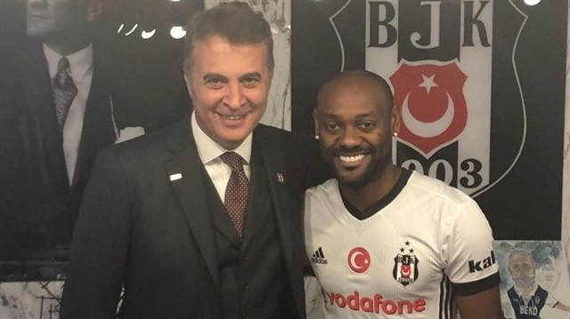 Vagner Love, dün Beşiktaş Başkanı Fikret Orman'la bir araya geldi. 