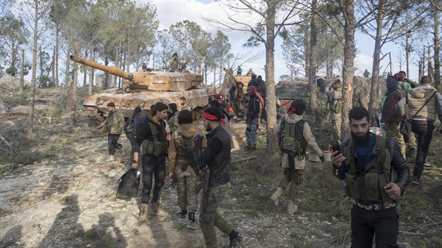 Özgür Suriye Ordusu, Türk Silahlı Kuvvetleri ile Afrin harekatına katıldı. 