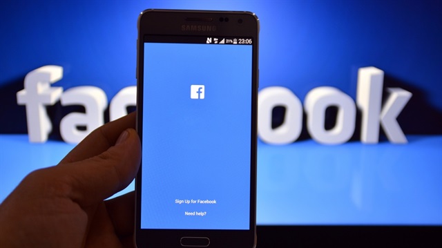 Kullanıcıların Facebook'ta harcadıkları zamanın düşmesi, şirketlerin reklam gelirlerinin düşmesine neden olacağı belirtildi.