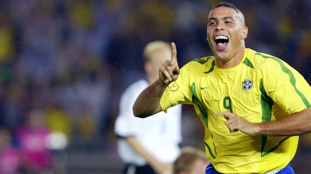 Ronaldo bir dönem Brezilya Milli Takımı'nın en önemli ismiydi.