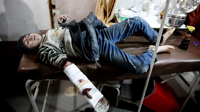 Esed rejimi, Doğu Guta'da sivillerin olduğu bölgeye hava saldırısı düzenledi. 30 kişi hayatını kaybetti.