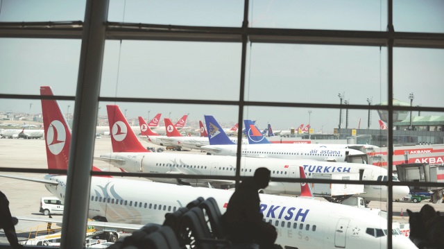 Yarı yıl tatili döneminde Atatürk Havalimanı’nın 3 milyon 14 bin 514 yolcu ağırladı.