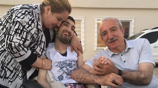 Orhan Miroğlu'nun oğlu Zerdeşt hastanede tedavi görüyordu. 