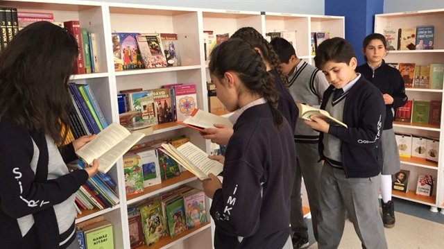 Şehit polisin adına kütüphane açıldı
