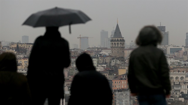 İstanbul, Ankara ve İzmir için yağış uyarısı yapıldı. 