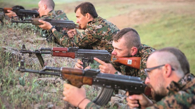 Suriye'de terör örgütü PKK/PYD saflarında birçok yabancı terörist bulunuyor.