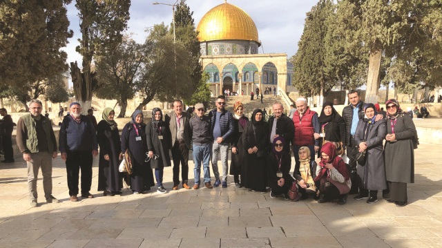 Dönmez ailesi, 19 kişilik bir grup halinde Kudüs'ü ziyaret etti.