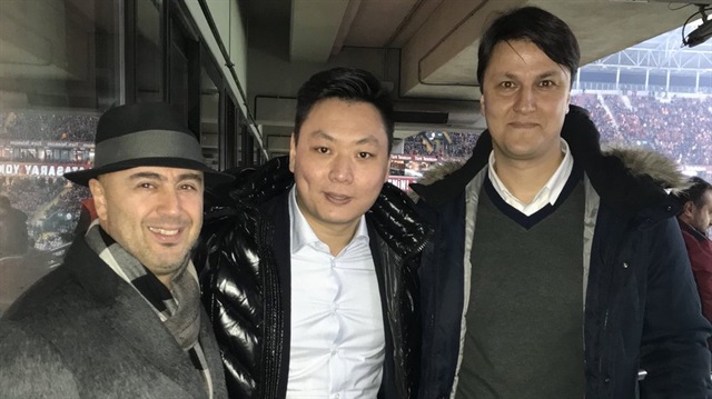 Milan Başkanı David Han Li, Galatasaray-Antalyaspor maçını Türk Telekom Stadyumu tribünlerinden takip etti.