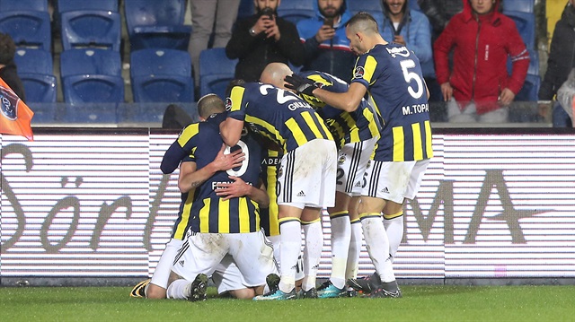 Başakşehir'in şansı Fenerbahçe'ye karşı tutmuyor