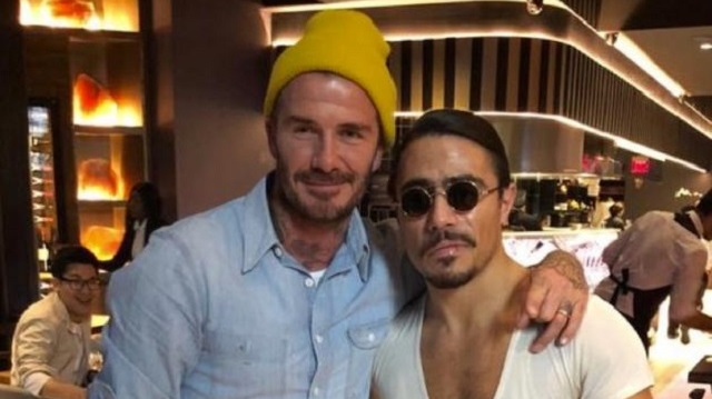 David Beckham, oğullarıyla birlikte Nusret Gökçe'nin ABD'deki mekanına gitti.